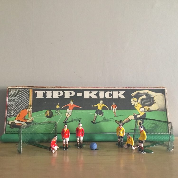 Voetbalspel Tipp Kick